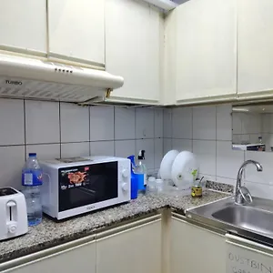  Hostel Rovers Boys Near Gold Souq Metro